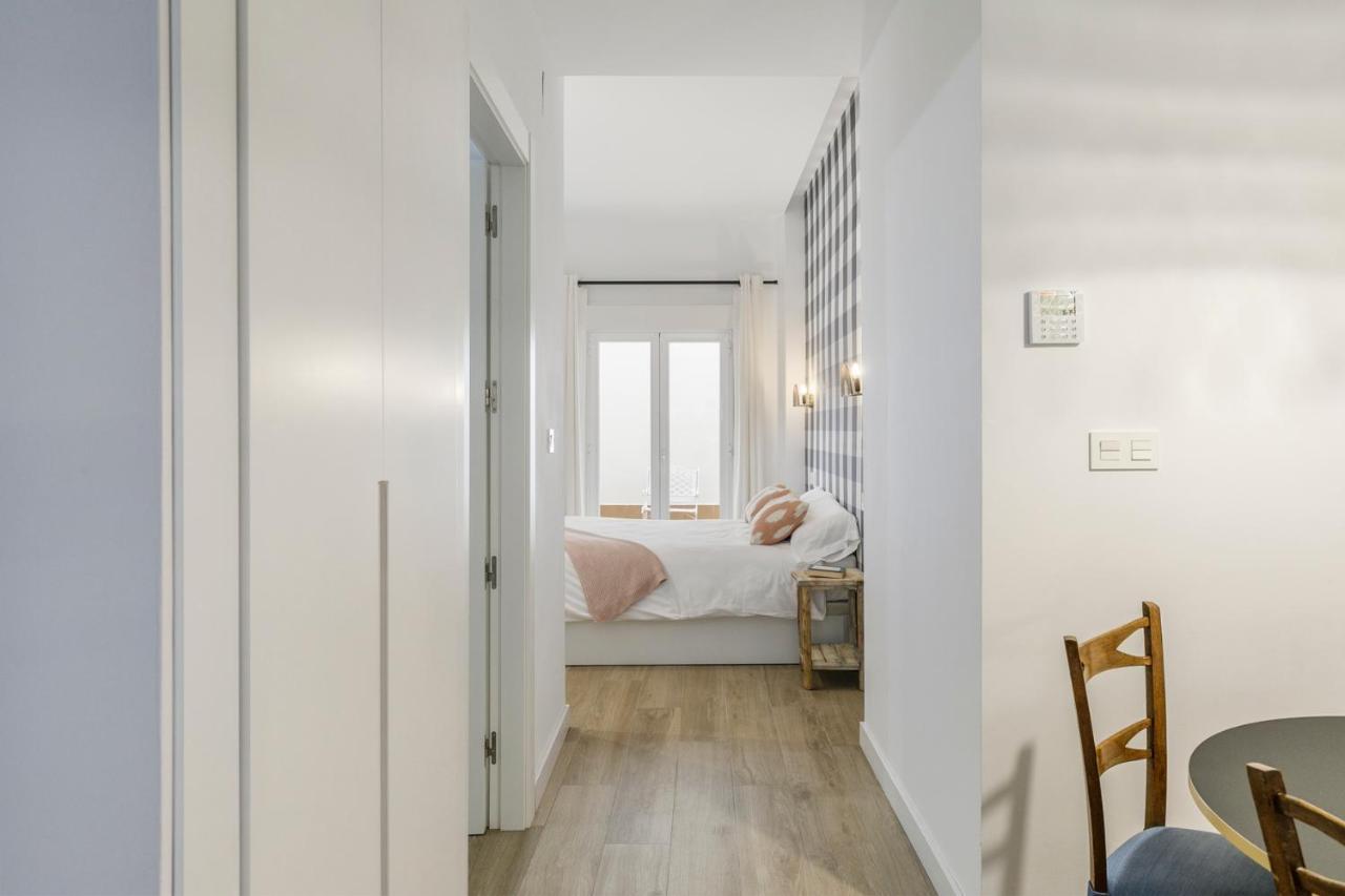 Hi Room - Smart Apartments - He 0 Granada Kültér fotó