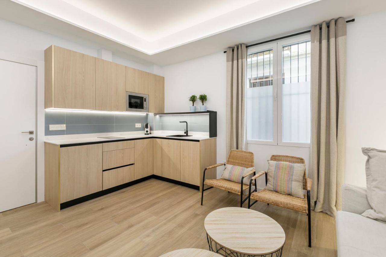 Hi Room - Smart Apartments - He 0 Granada Kültér fotó