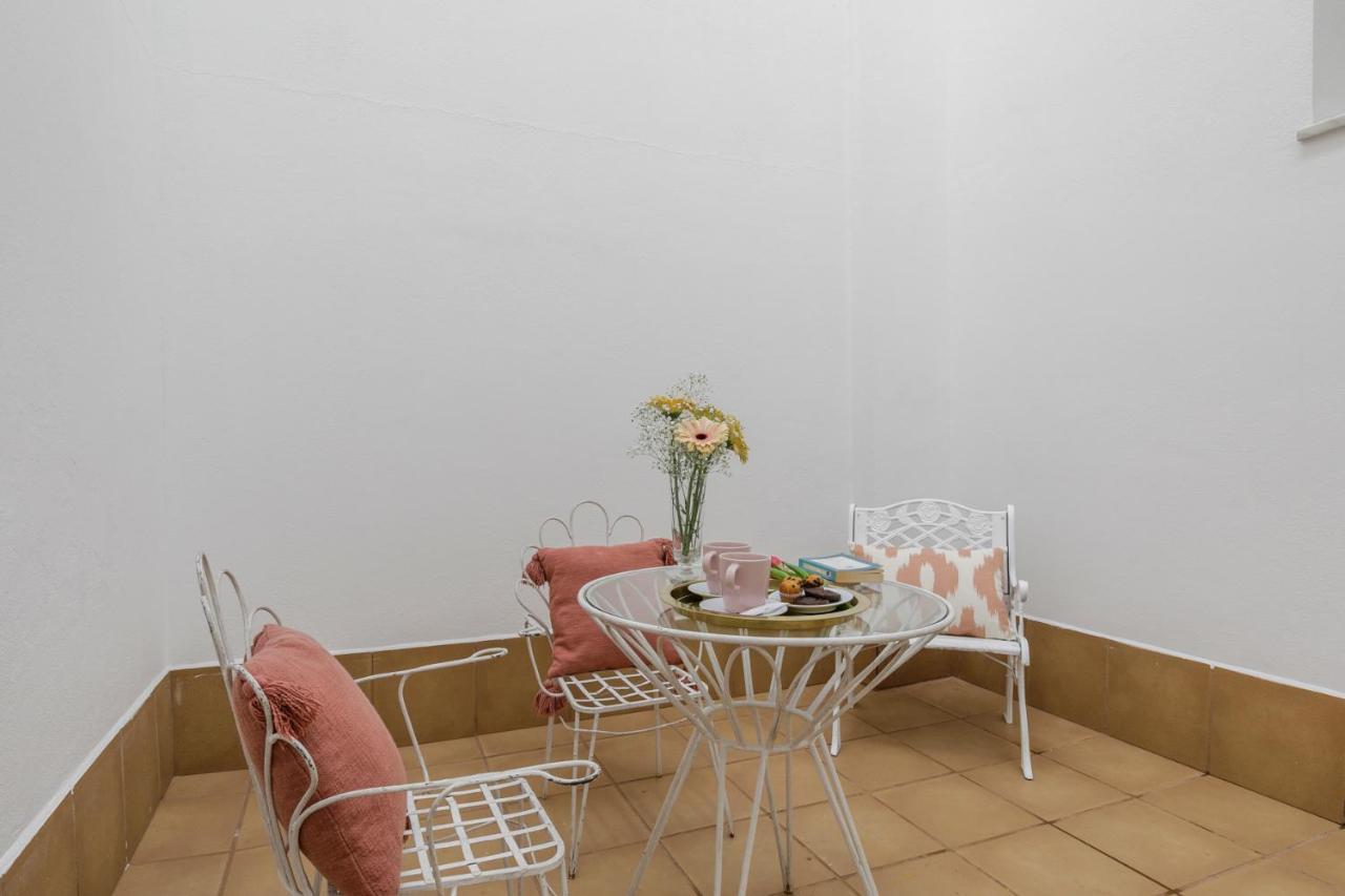Hi Room - Smart Apartments - He 0 Granada Kültér fotó